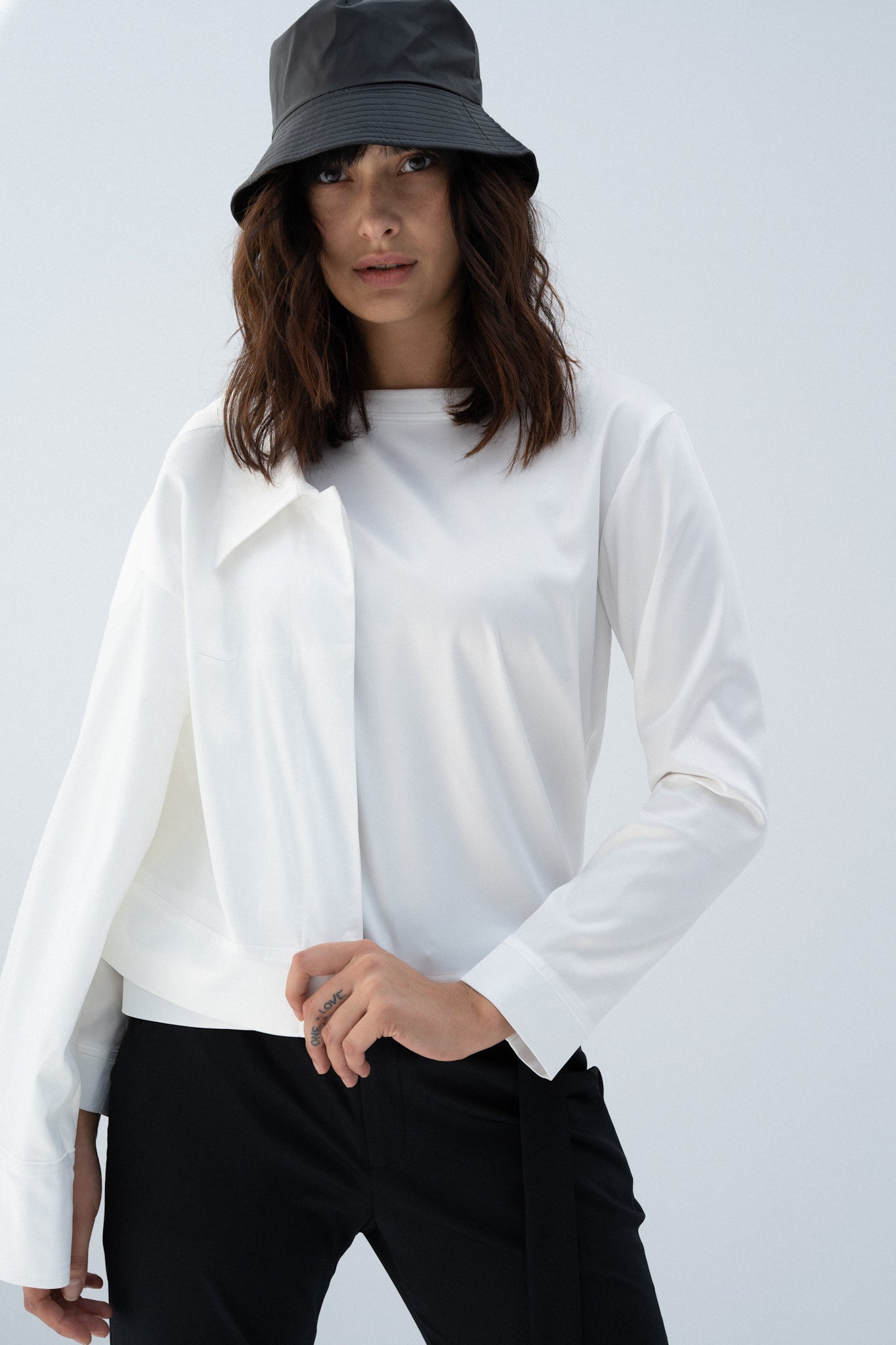 White Sweatshirt (Satin)