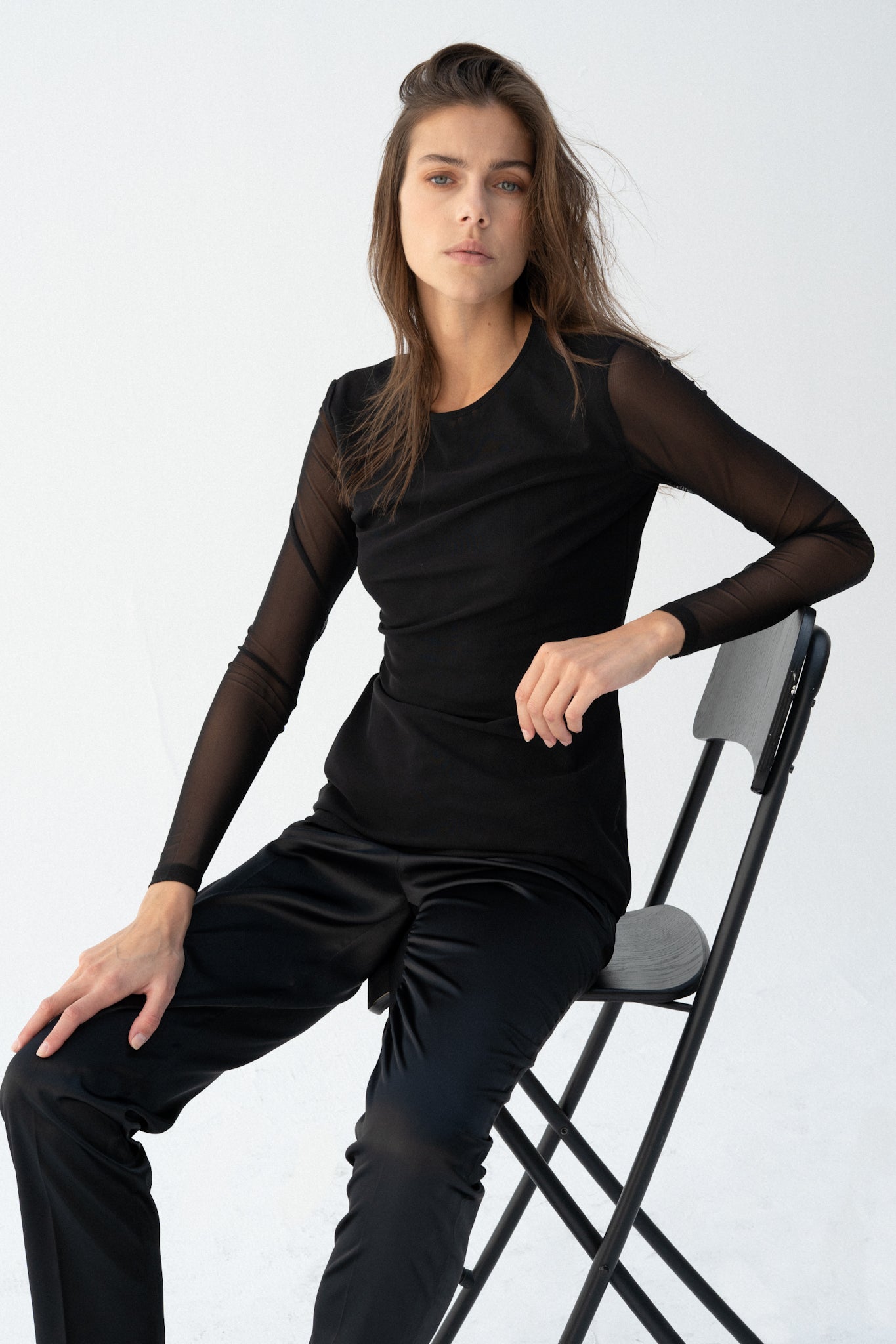 Black Long Sleeves Top (Tulle)