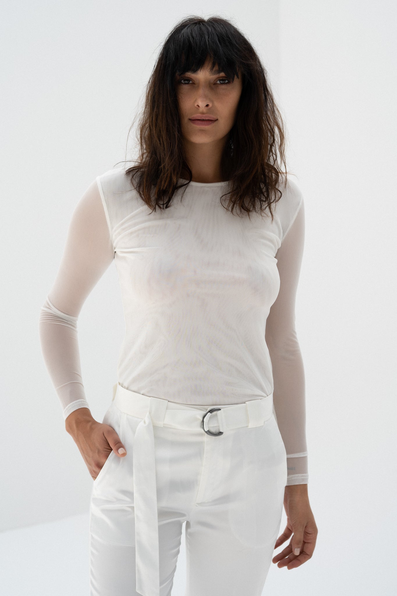 White Long Sleeves Top (Tulle)